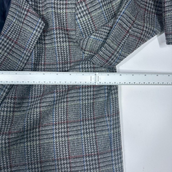 Vintage Plaid Wool Blend Blazer Size S/M Gray Classic Preppy Dark Academia - Picture 8 of 9